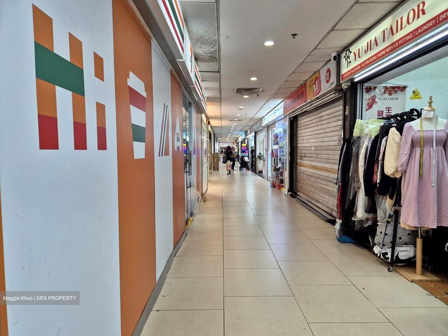Lucky Plaza (D9), Shop House #568665831